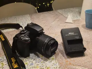 Nikon D3300 kamera med tilbehør