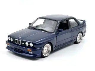 1987 BMW M3 E30 - MINICHAMPS - 1:18