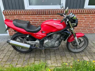 Kawasaki er 5