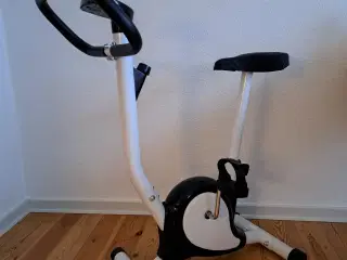 Ny Motionscykel næsten ubrugt  