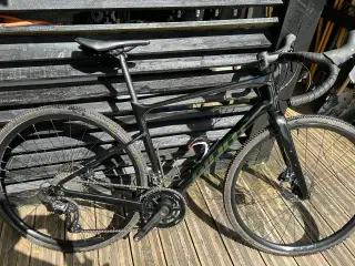 GIANT REVOLT ADVANCED 2 - M