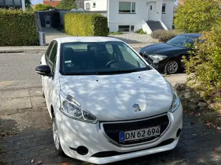 Peugeot 208, 1,0 5d