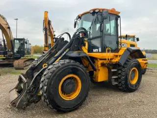 JCB 426 HT - gummiged / Lavt timetal 