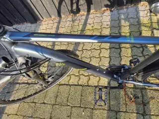 Herre cykel 2 år gammel 