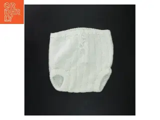 Strikket babyblebuks (str. 25x24 cm)