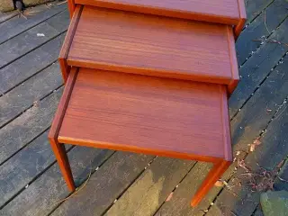 Indskudsborde teak