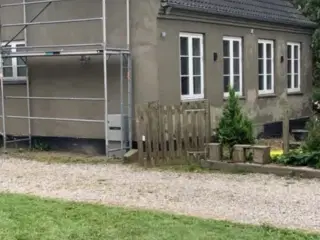 Tømrerarbejde • Udskiftning af paneler • Ud