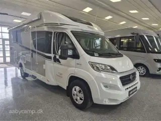 2019 - Carado T 447   Automatgear. solcelle. 95Ah batteri. 1500w inverter. Markise. undervognsbehandlet.  Fuld service. tandrem skiftet i 2025. Kun 47,000 Km!!!