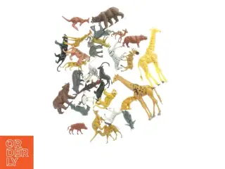 Dyrefigurer med dyr fra zoo.