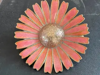 A.michaelsen broche