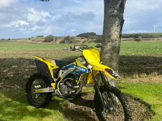 Suzuki rmz 250