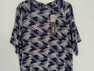 Mønstret viskose bluse