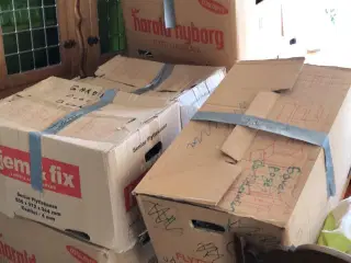 15 Kasser Julepynt