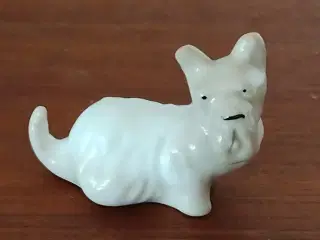 Lille porcelæns hund