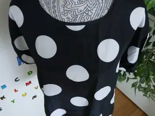 Bluse. Livagirl. XXL/44