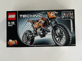 LEGO Technic 42007 - Motorcrosscykel