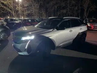 Peugeot 3008 1,6 PureTech  Plugin-hybrid Allure EAT8 225HK 5d 8g Aut.