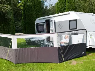 Campingvogn Knaus 450 FU, Silver Selecction 60 års