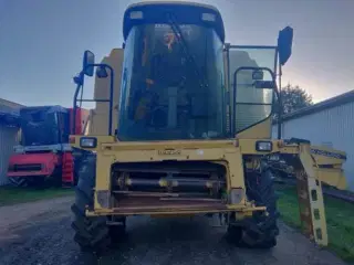 New Holland TX65 sælges i dele/For parts
