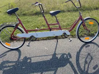 Tandem retrocharme på to hjul