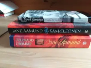 3 bøger af Jane Aamund  kamæleonen 