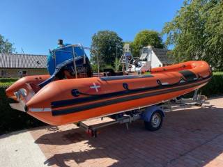 Rib båd