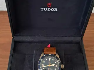 Tudor armbåndsur 