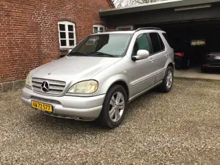 Mercedes ML320 benzin 