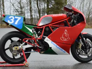 Ducati 750 F1