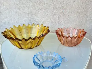 3 stk Fine gamle glas skåle