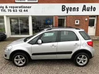 Suzuki SX4 Nysyn meget pæn og velholdet