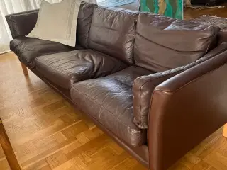 Læder sofa 3+2 af Mogens Hansen.