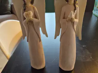 Smukke piger med vinger