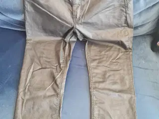 Sorte jeans str 29 fra Numph 
