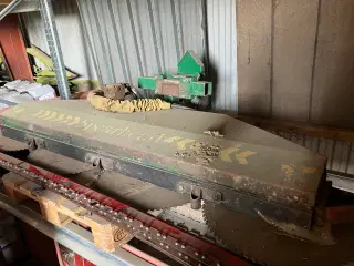 Spearhead 2401