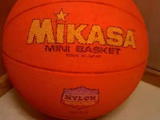 Basketball Mikasa