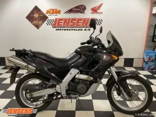 Aprilia Pegaso 650