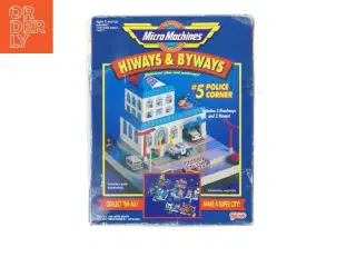 Micro Machines Hiways & Byways politistation fra Galoob