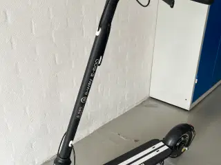 El løbehjul e-Way E-600