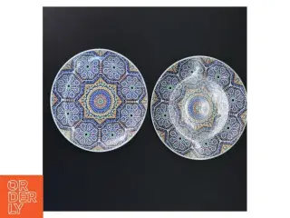 Dekorative vægplatter, Ø 17 cm fra CONIMBRIGA, Måske (str. Ø. 17 cm. 2 styk)