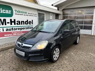 Opel Zafira 2,2 16V Elegance