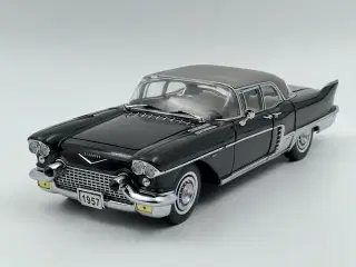 1957 Cadillac Eldorado Brougham 1:18 