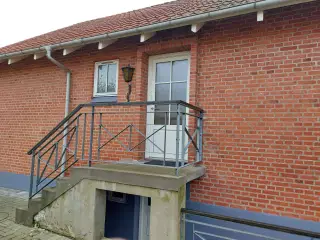Galv. trappegelænder med træ håndliste