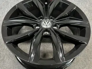 VW 5NA TIGUAN T-ROC KINGSTONE 18 7.0" x 18" ET 43