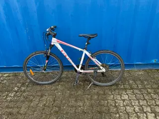 GT Aggressor Hvid Mountainbike 