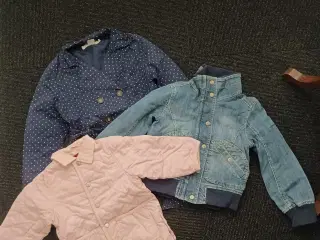 Velholdte sommerjakker sælges