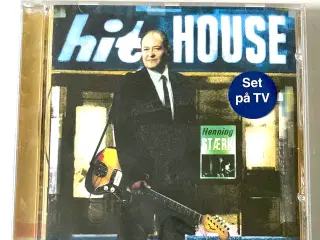 Henning Stærk: Hit House – I UBRUDT FOLIE