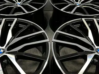 BMW X5 G05 X6 G06 742M 22 9,5J og 10,5J x 22"