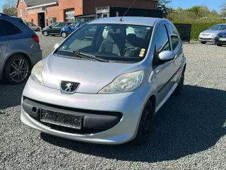 peugeot 107 1.0 benzin 