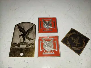 4 fine små falck skilte måske til en falck mand